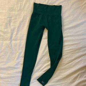 SET active green leggings - size M (matching bra available too)